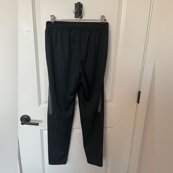 Nike Sweatpants - Black - Medium - Picture 3 of 3